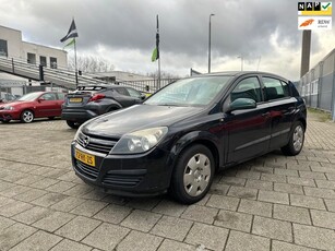 Opel Astra 1.6 Enjoy TIKJE IN MOTOR !!