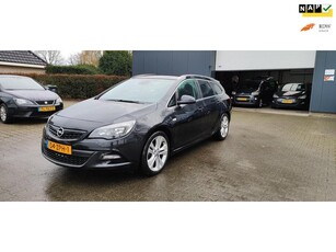 Opel Astra Sports Tourer 1.4 Turbo Sport bj 2013 airco/navi