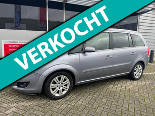 Opel Zafira 2.2 Executive / 7 persoons /trekhaak