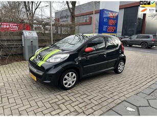 Peugeot 107 1.0-12V XS 77000 dkm met Airco 5drs