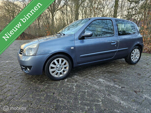 Renault Clio 1.2-16V Campus leuke auto!!