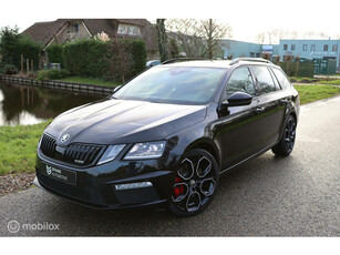 Skoda Octavia 2.0 TSI RS60 245 / Navi / Trekhaak / Carplay