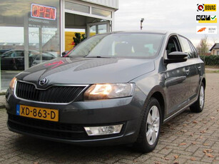 Skoda Rapid Spaceback 1.0 TSI Greentech Clever is een mooie, complete, verrassend ruime zuinige en technisch goed auto.