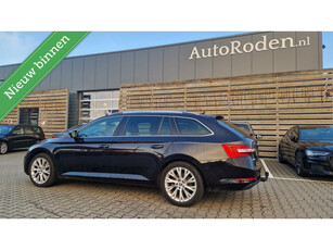 Skoda Superb Combi 1.4TSi iV PHEV 160 Kw Automaat Business Edition Plus|Trekhaak|Camera|Navi|StoelVW