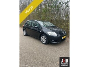 Toyota Auris 2.0 D-4D Sol Business