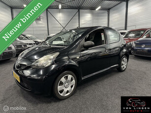 Toyota Aygo 1.0-12V 5-Deurs NAP Incl Beurtje!