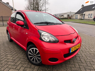 Toyota Aygo 1.0-12V Access 5 deurs|Airco| Nieuwe APK