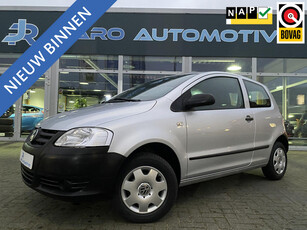 Volkswagen Fox 1.2 Trendline | DAB+ | Bluetooth | 4 nieuwe 4-seizoenenbanden | Nette auto!