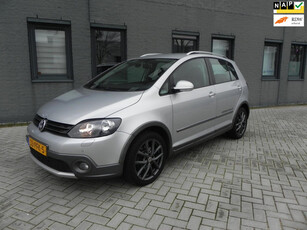 Volkswagen Golf 1.4 TSI Cross Apk Clima Lm velgen Trekhaak