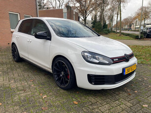 Volkswagen Golf 2.0 GTI Edition