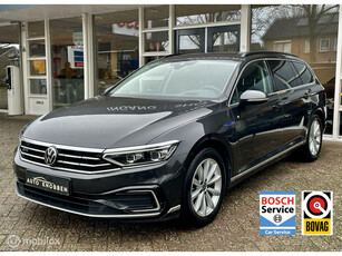 Volkswagen Passat 1.4 TSI PHEV GTE Full Led, Digidash, 360 Camera, LM..