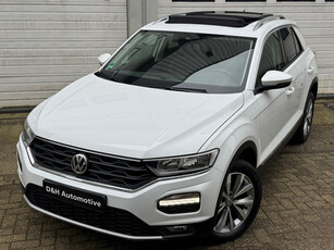 Volkswagen T-Roc 1.5 TSI Style Lane/Front Assist/Carplay/Automaat/Camera/Pano