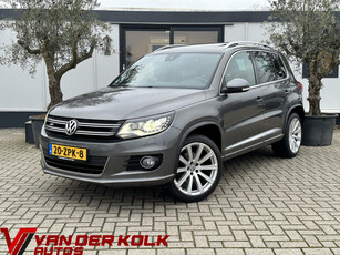 Volkswagen Tiguan 1.4 TSI R-Line Panorama Xenon Navi ParkAssist Cruise Climate Trekhaak