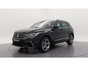 Volkswagen Tiguan 1.5 TSI 150pk DSG R-Line Navigatie / Demonstratievoertuig