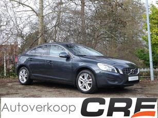 VOLVO S60 T5 AUTOMAAT