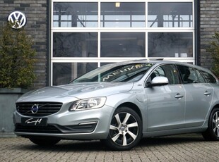 Volvo V 60 2.4 D6 AWD SUMMUM LEDER - PANO. DAK TREKH.