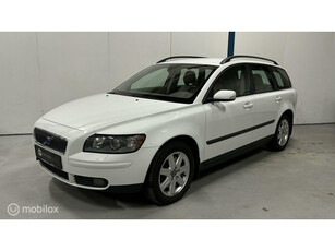 Volvo V50 2.5 T5 AWD Kinetic AUTOMAAT / YOUNGTIMER