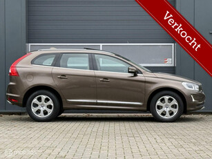 Volvo XC60 2.0 D4 Geartronic-8 Summum -Panoramadak -Sensus Navi -Keyless -Standkachel -Sportzetels -Trekhaak -Unieke KM stand