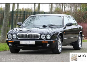 XJ8 3.2 V8 Sovereign privilege |1999 | 96.480 km | Inr. Mog.