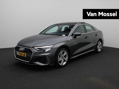 AUDI A3 Limousine 30 TFSI S edition | Automaat | S line exterieur | S line interieur | Virtual cockpit | Navigatie | Panoramadak | Led | Stoelverwarming | cruise control | Lichtmetalen velgen | Parkeersensoren |