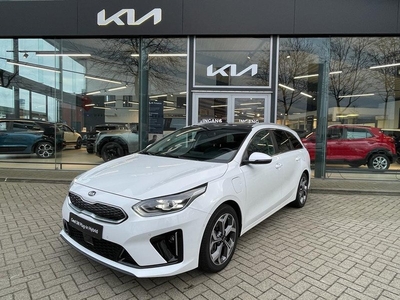 Kia Ceed Sportswagon 1.6 GDI PHEV Plug-In-Hybrid ExecutiveLine Navi+BT+DAB+Camera Schuifdak ECC-Airco Cr.Control Leder+Stoel+Stuurverw. PDC V+A 7jr.Garantie