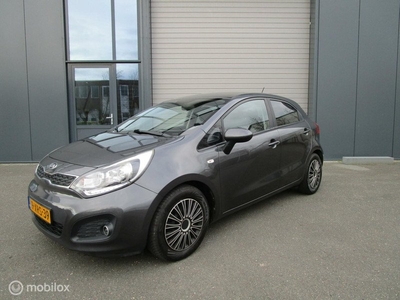 Kia Rio 1.2 CVVT BusinessLine 5drs Airco Cruise Bluetooth