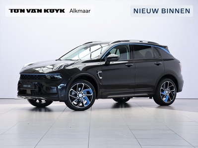 Lynk & Co 01 1.5 / Plug-in Hybrid / Panoramadak / Dodehoeksensor / Adaptive Cruise Control / Snelwegassistent / Keyless / Parkeercamera / Apple Carplay / Elek. bed. bestuurdersstoel /