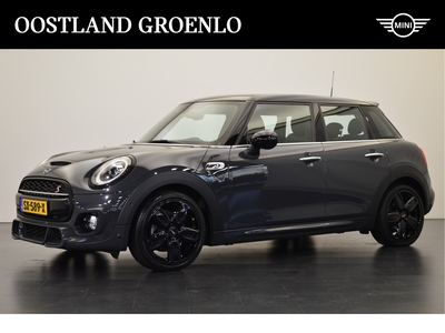 MINI MINI Cooper S JCW Automaat / Panoramadak / LED / Park Assistant / Harman-Kardon / Comfortstoelen / Stoelverwarming / Comfort Access / Leder