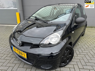 TOYOTA AYGO 1.0-12V Now*2eEigenaar*Airco*APK*NAP*Elkt-ramen*C-D-Afstan