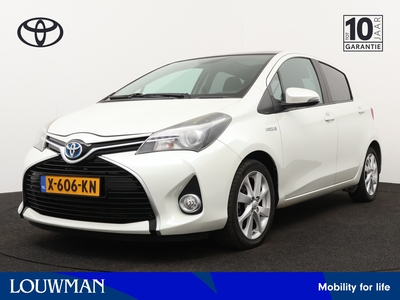 TOYOTA YARIS 1.5 Hybrid Dynamic Limited | Panoramadak | Navigatie | Camera | Climate control |