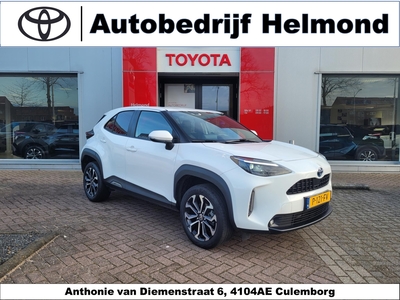 TOYOTA YARIS CROSS 1.5 Hybrid First Edition | Achteruitrij camera | Airco | Apple Carplay/Android Auto | Adaptive cruise control | Full map navigatie | Keyless start- & entry | Buitenspiegels elektr. verstel- en verwarmbaar |