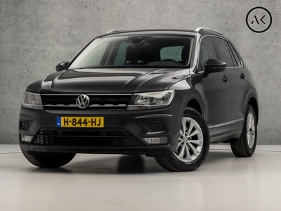 VOLKSWAGEN TIGUAN 1.5 TSI Luxury (APPLE CARPLAY, GROOT NAVI, STOELVERWARMING, CLIMATE, GETINT GLAS, SPORTSTOELEN, ADAPTIVE CRUISE, ELEK ACHTERKLEP, PARKEERSENSOREN, NIEUWSTAAT)