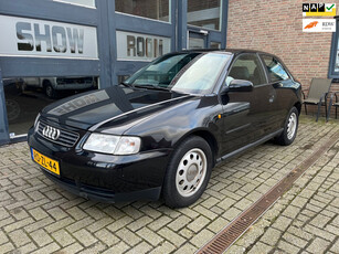 Audi A3 1.6 Attraction