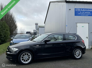 BMW 1-serie 116d Corporate Business Line, Leder, Nieuwe apk