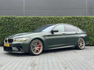 BMW 5-serie M5 CS BTW AUTO, NL AUTO, NAP, CARBON PAKKET, LASERLIGHT, KERAMISCH, H/K, DAB, FROZEN DEEP GREEN, LEDER/ALCANTARA, CARBONKUIPSTOELEN