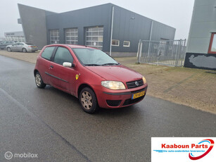 Fiat Punto 1.4-16V Emotion