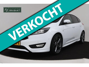 Ford Focus 1.5 ST-Line (NAVIGATIE, TREKHAAK, CRUISE CONTROL, PARKEERSENSOREN, CLIMATE CONTROL, NL-AUTO)