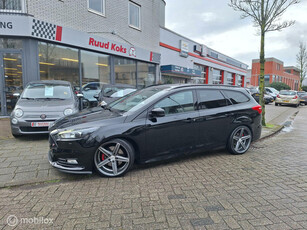 FORD FOCUS WAGON 2.0 ST / Dealer onderhouden / Recaro interieur /