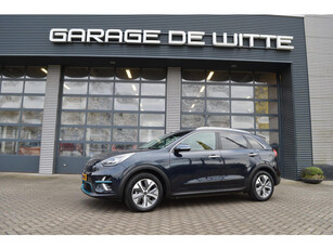 Kia E-Niro ExecutiveLine 64 kWh autom. leer . schuifdak. trekhaak .