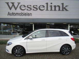 Mercedes-Benz B-Klasse 180 Ambition/Panoramadak