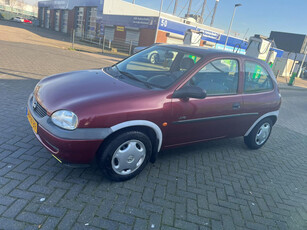 Opel Corsa 1.4i Swing