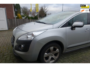 Peugeot 3008 1.6 VTi ST - LET OP MOTOR DEFECT !!!! motor gedeeltelijk gedemonteerd (zit tik in de motor)