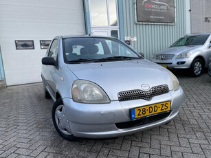 Toyota Yaris 1.0-16V VVT-i Sol