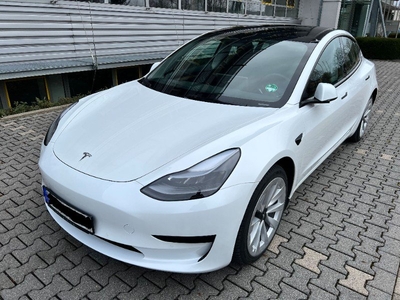 Tesla Model 3 SR+ | 19