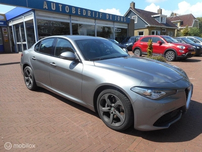 Alfa Romeo Giulia 2.0T 280PK AWD Veloce