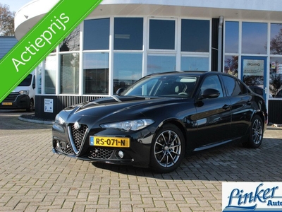 Alfa Romeo Giulia 2.0T Super|Autom|200PK|Camera|NedAuto|Rijassist