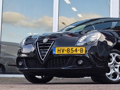 Alfa Romeo Giulietta 1.4 T Sprint 170PK Automaat Navi APK 19-09-2024 Mooi!