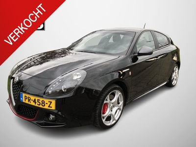 Alfa Romeo Giulietta 1.4 Turbo MultiAir Super DCT AUTOMAAT NAVI LEER CLIMATE TREKHAAK PDC 18