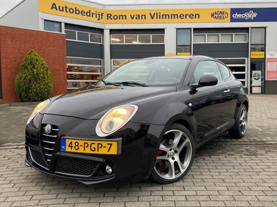 Alfa Romeo MiTo 1.4 T Distinctive | TCT Automaat | Nieuwe banden |