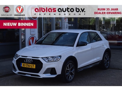 Audi A1 Citycarver Benzine